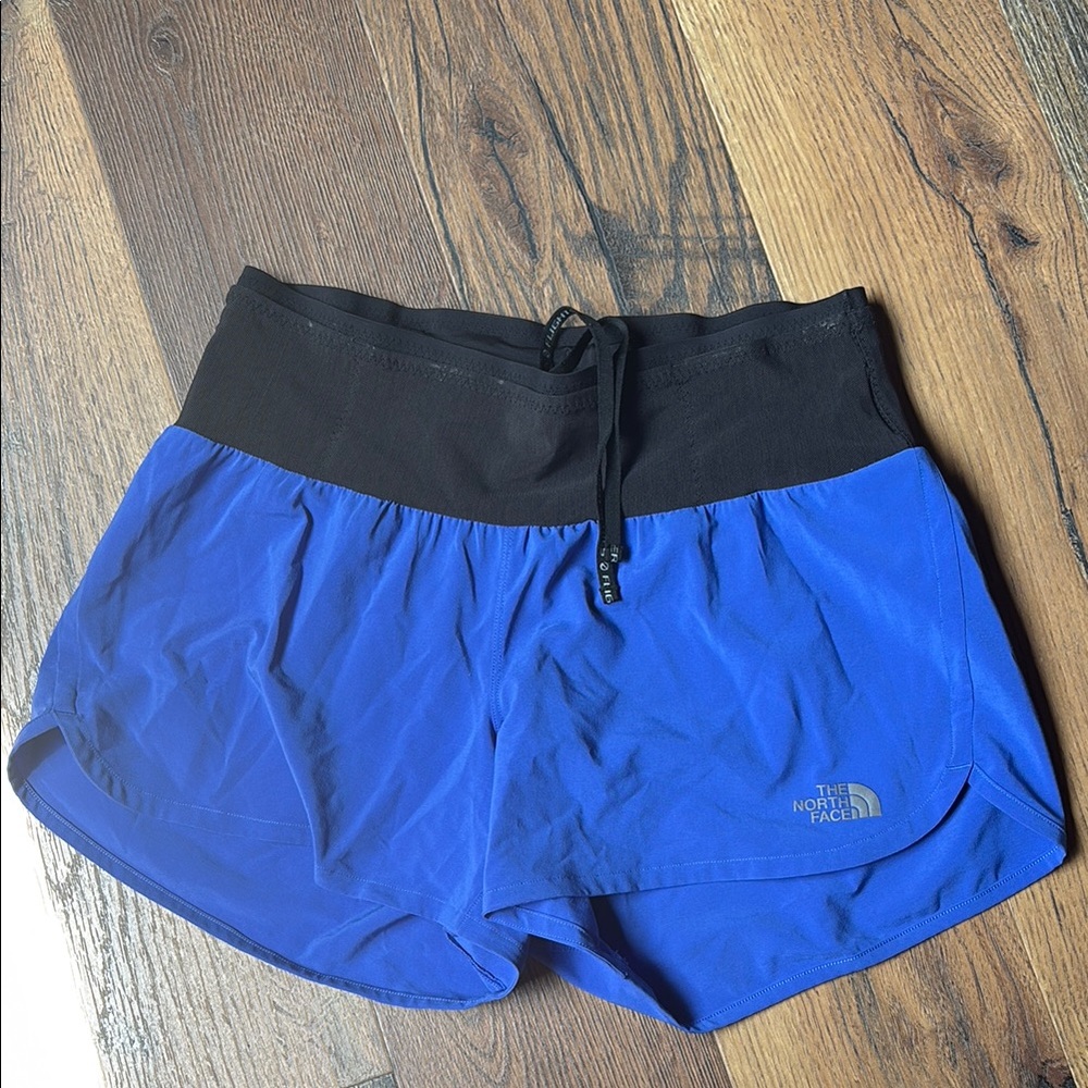 The North Face Women's Blue and Black Shorts
